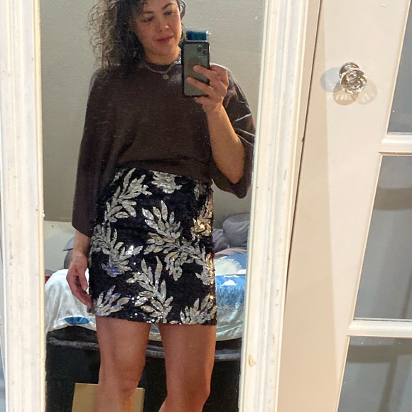 Meet your Posher, Lynn - Picture 3 of 3